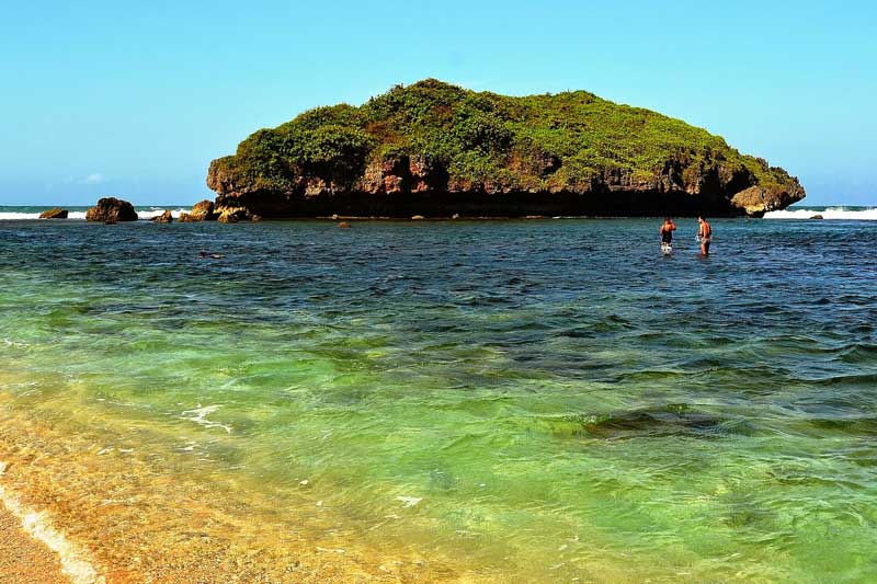 Pantai Sadranan Jogja Nuansa Sepi Dan Tenang Saat Berlibur