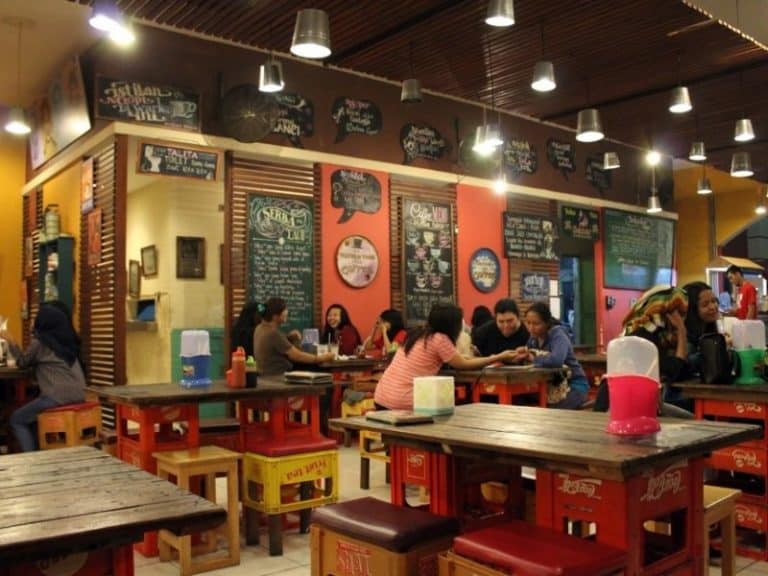 rekomendasi cafe surabaya 10 tempat wisata di dago bandung yang paling
hits