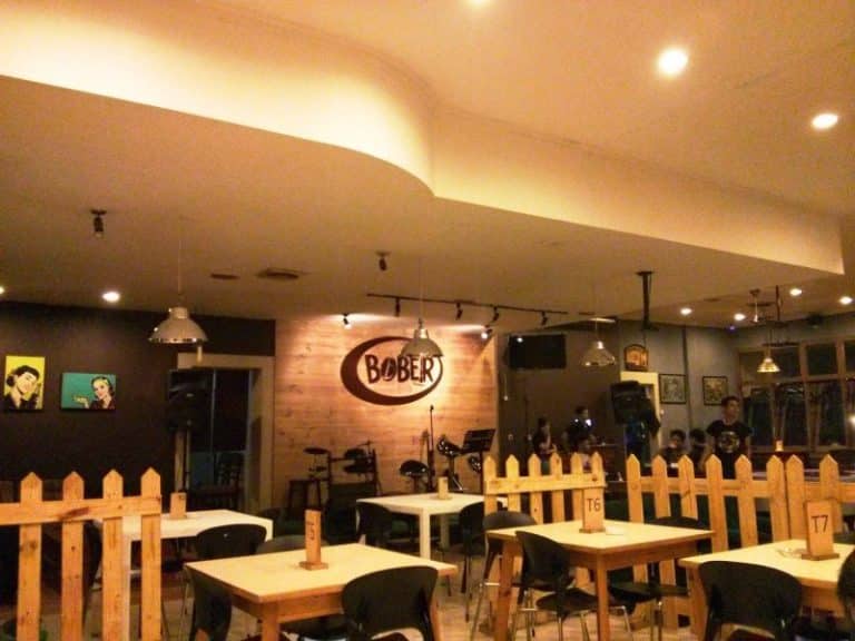 25 Cafe Di Jalan Riau Bandung Yang Murah Instagrammable 